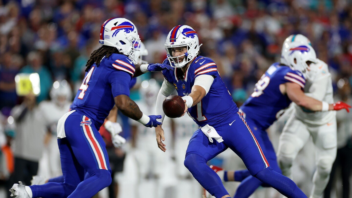 James Cook’s 2-yard run gives Bills the lead back