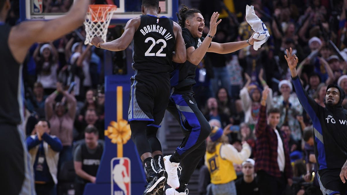 Warriors jersey history – No. 22