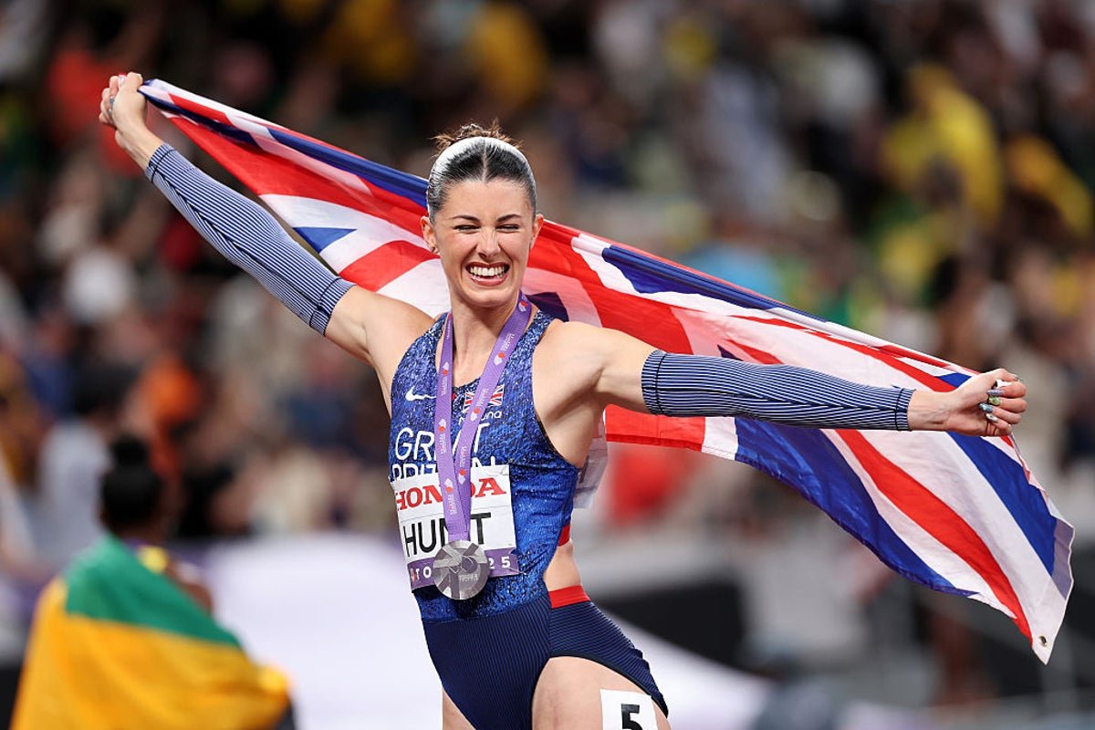 Britain’s Amy Hunt wins superb 200m silver as Melissa Jefferson-Wooden claims world sprint double