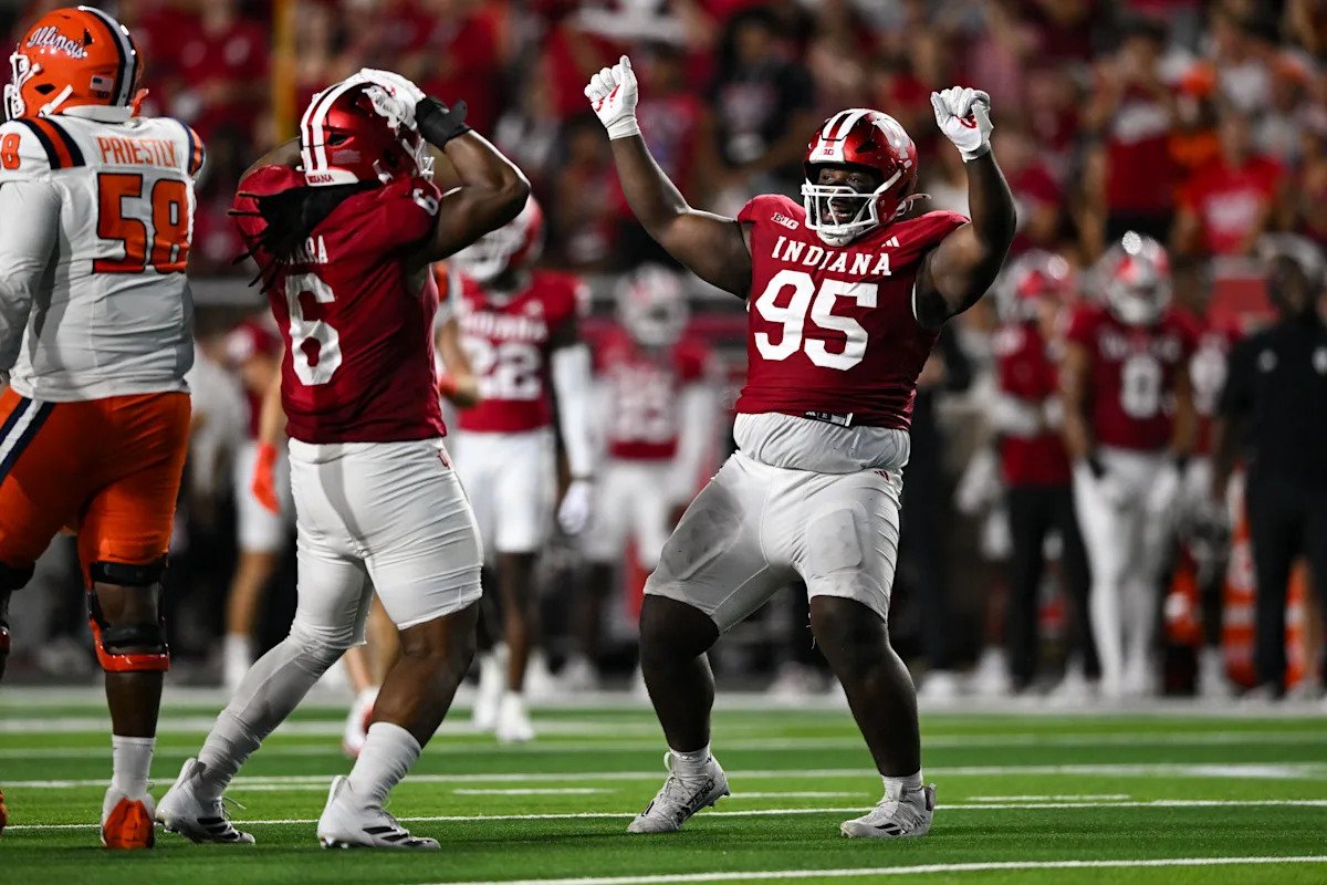 No. 19 Indiana makes a statement with its 63-10 blowout win over No. 9 Illinois
