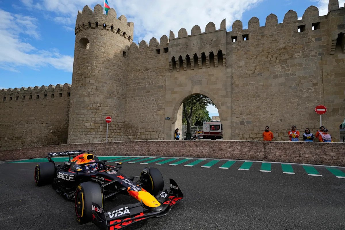 Max Verstappen on pole and Oscar Piastri crashes in chaotic F1 qualifying in Azerbaijan