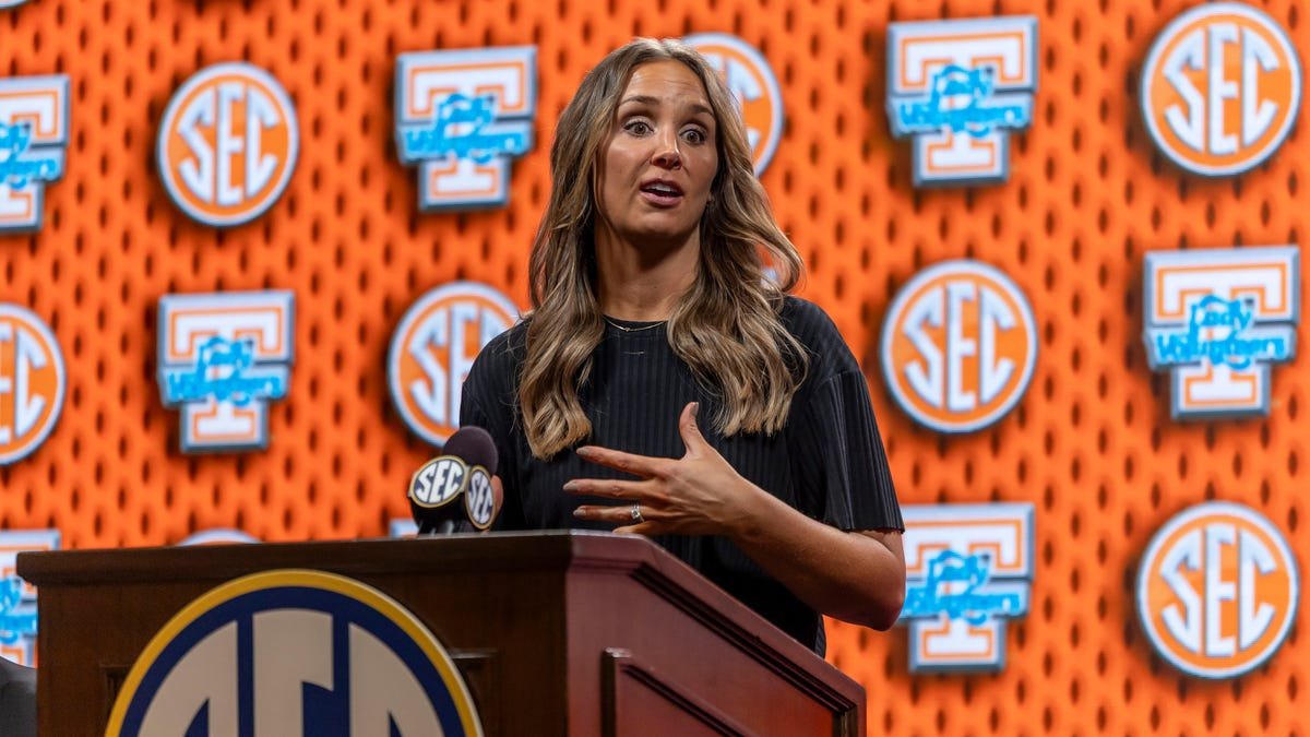 Kim Caldwell previews Lady Vols’ five freshmen for 2025-26 season