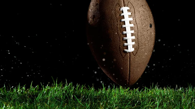 Mission Hills vs. La Costa Canyon: Live score, updates from Avocado League football game