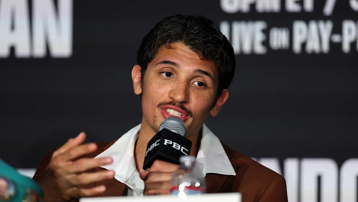 Sebastian Fundora injured, Oct. 25 title defense versus Keith Thurman postponed