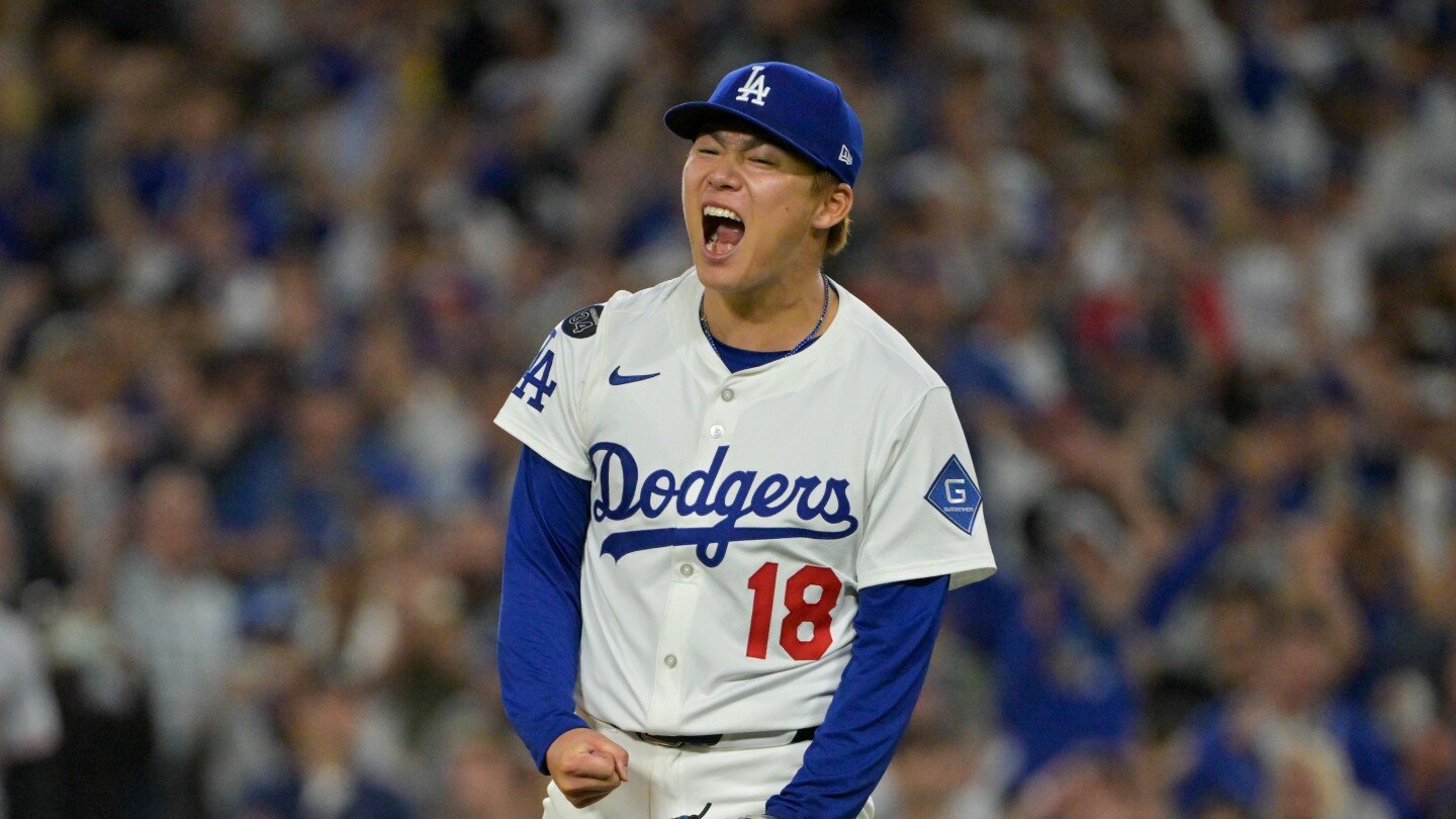 Yoshinobu Yamamoto shines as Dodgers sweep Reds to reach NL Division Series