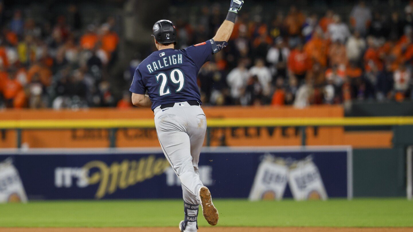 Raleigh, Suarez, Crawford homer and Mariners top Tigers 8-4 for a 2-1 lead in the AL Division Series